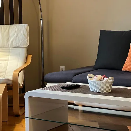 A54: Charming In The Ruin Bar District Apartment Budapest